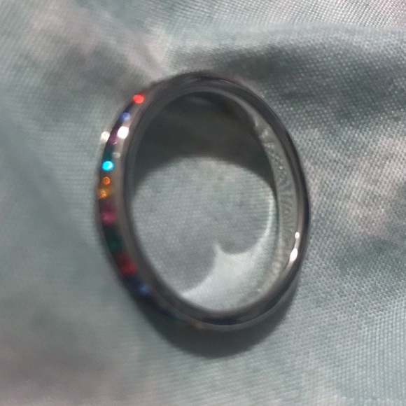 Colorful shiny ring - Picture 4 of 7